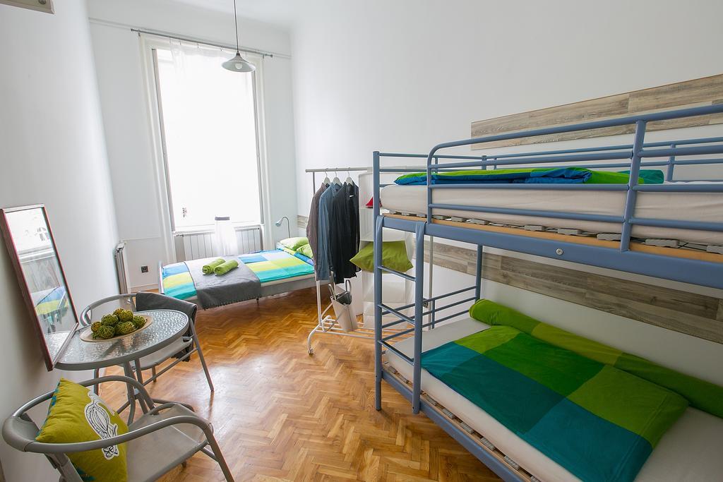 Friends & Auberge de jeunesse Budapest